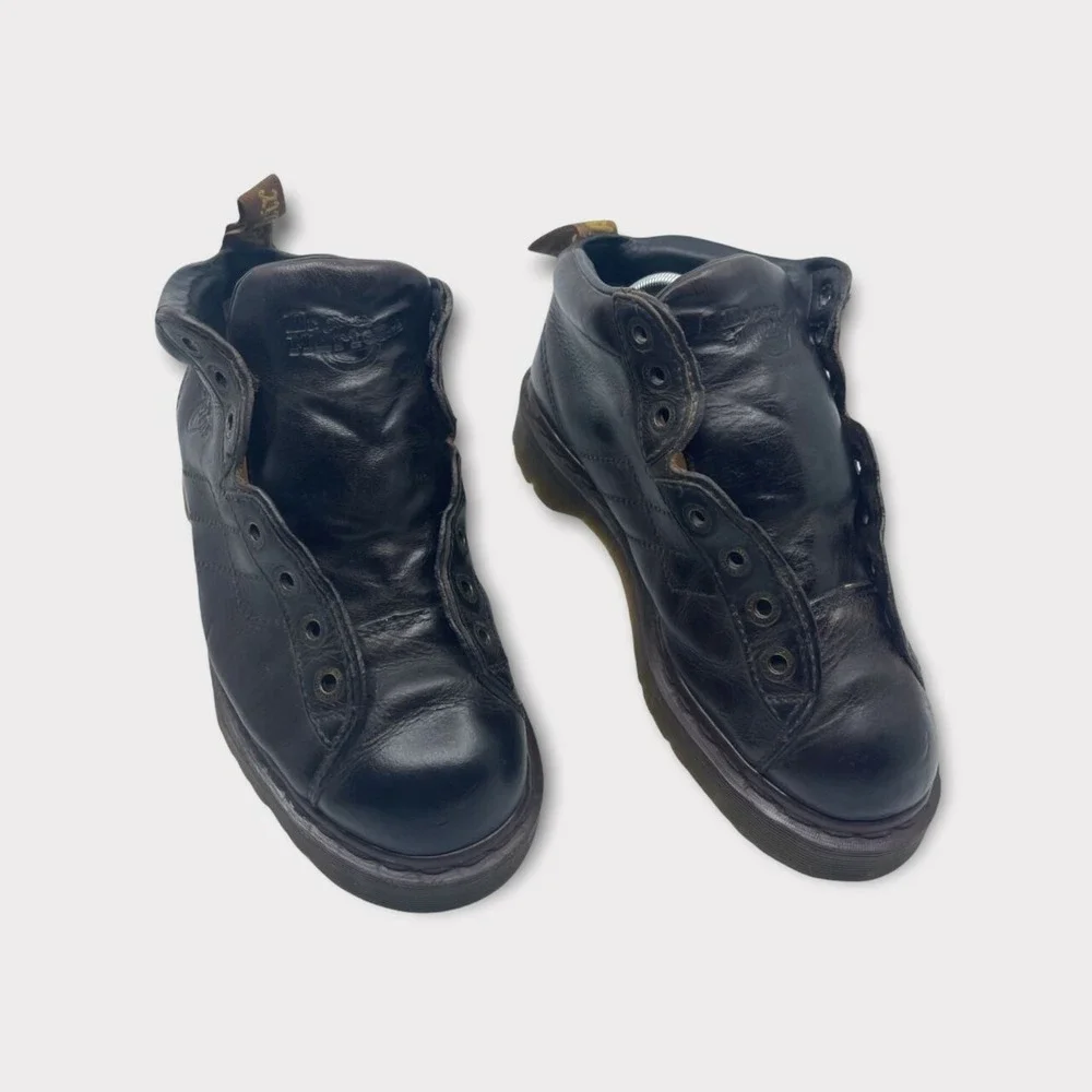 Dr. Martens AW 004 Boots‎ Unisex UK 8 Black Good Made in England Leather Chukka
